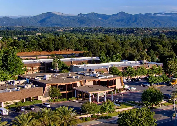 Red Lion Hotel Redding