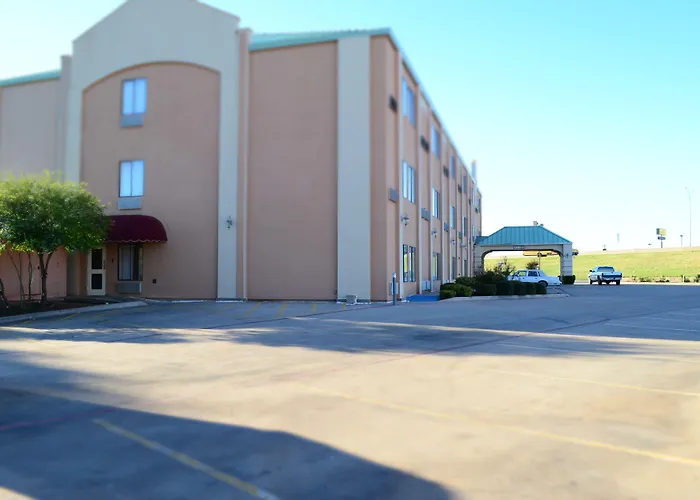 Quality Suites Abilene Mall Area