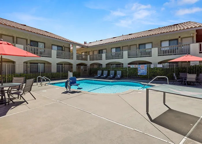 Good Nite Inn Camarillo