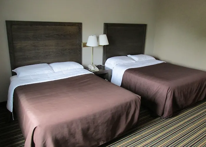 Woodfield Inn And Suites Marshfield
