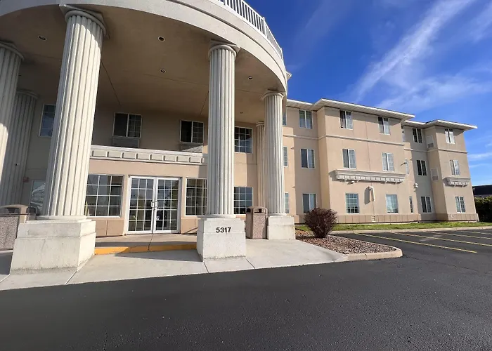 Mainstay Suites Madison Airport