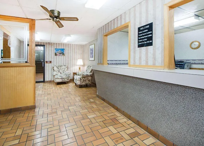 Super 8 By Wyndham Nevada Hotel
