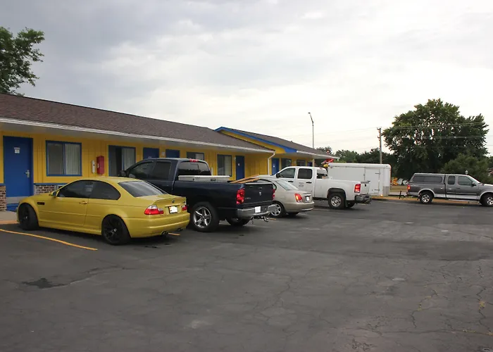 Sparta Inn