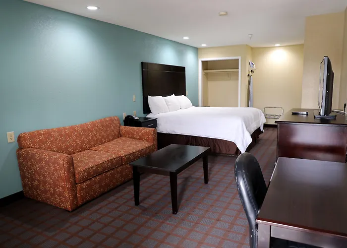 Ranger Inn & Suites Arlington