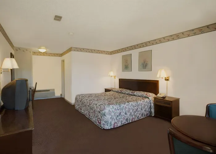 Americas Best Value Inn East Greenbush