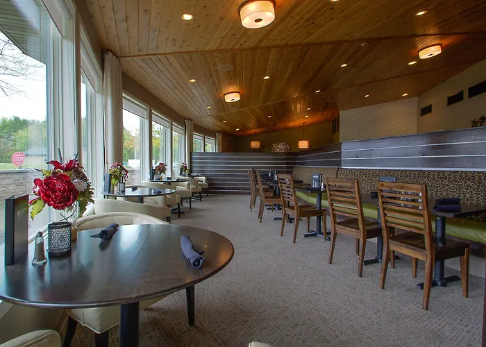 Comfort Suites At Par 4 Resort Waupaca