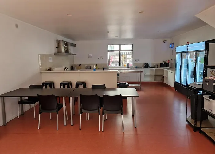 BAY OF ISLANDS Hotels