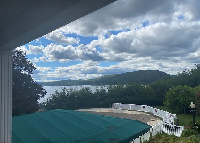 Inn On The Hudson Peekskill