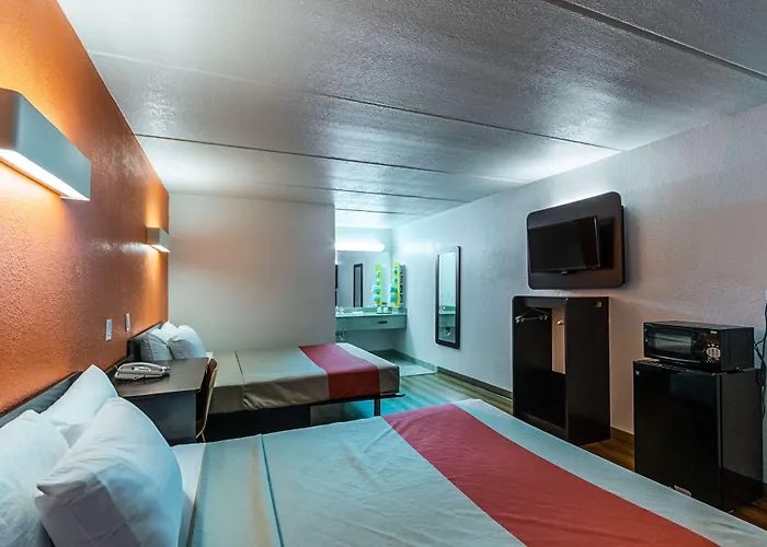 Motel 6 Cleveland