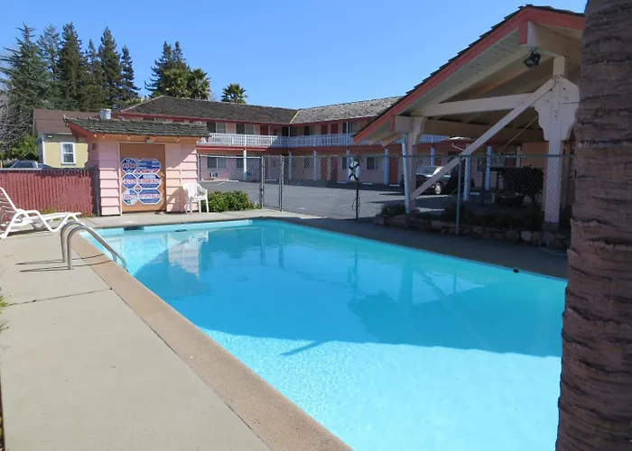 National 9 Motel Santa Cruz