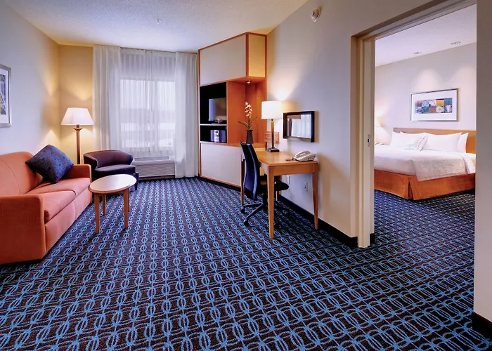 Fairfield Inn & Suites By Marriott Wausau Weston