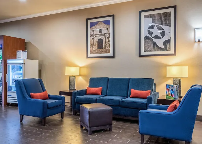 Comfort Suites Near Texas State University San Marcos