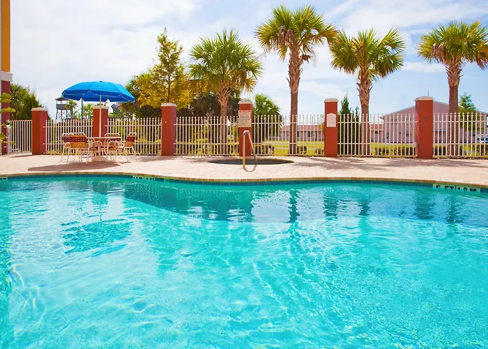Holiday Inn Express Hotel & Suites Port Richey By Ihg