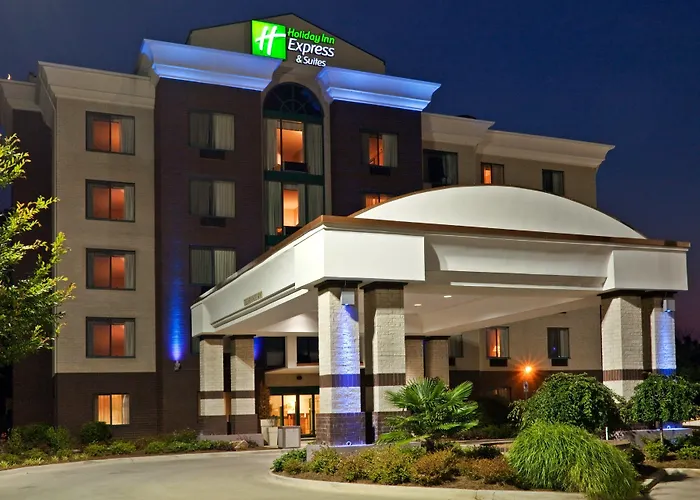 Holiday Inn Express Hotel & Suites Birmingham - Inverness 280 By Ihg