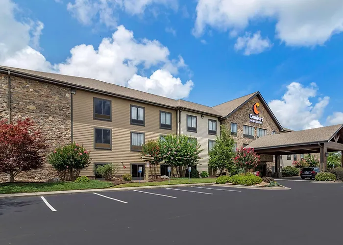 Comfort Inn & Suites Blue Ridge