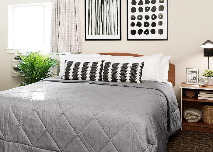 Intown Suites Extended Stay Atlanta Ga - Jonesboro