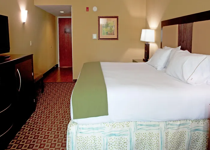 Holiday Inn Express Hotel & Suites Chaffee - Jacksonville West By Ihg