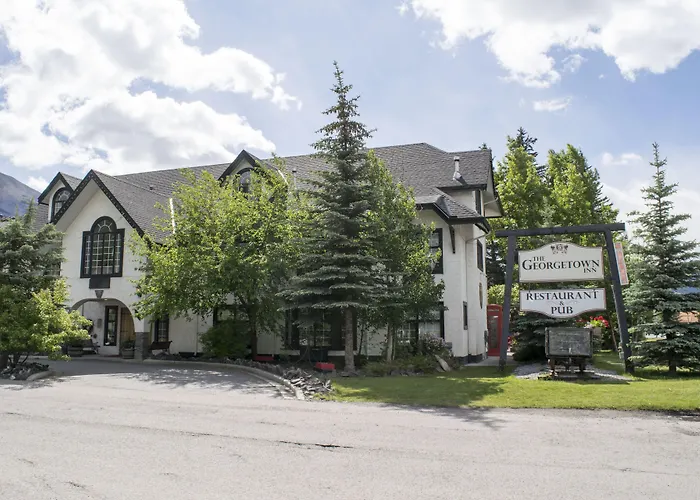 Canmore Hotels