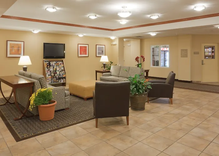 Candlewood Suites Perrysburg, An Ihg Hotel