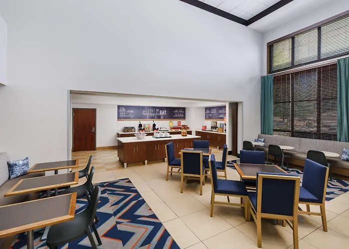 Hampton Inn & Suites West Sacramento
