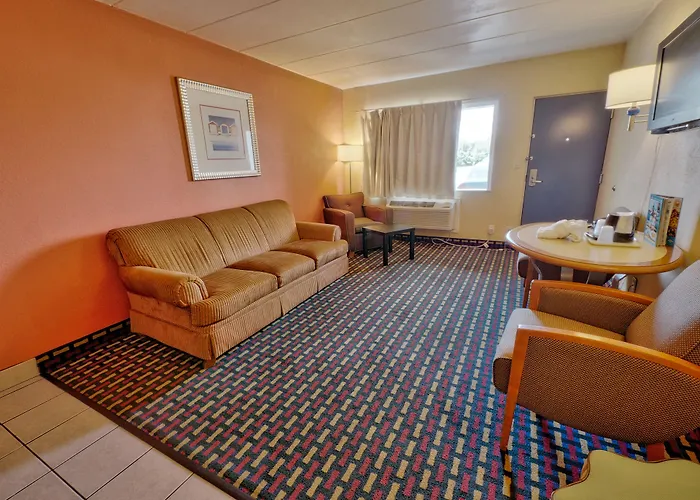 Seashire Inn & Suites Virginia Beach