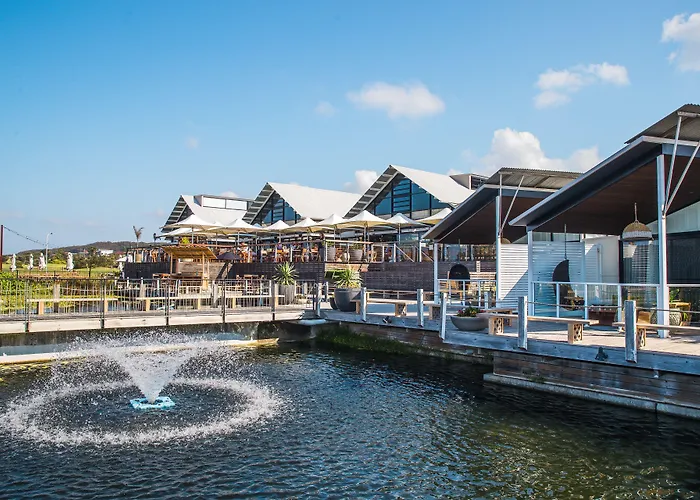 Caves Beach Hotels