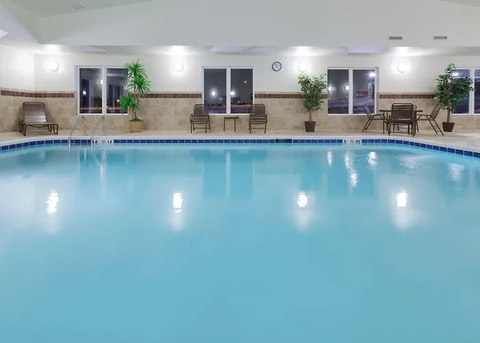 Holiday Inn Express & Suites - Omaha I - 80 By Ihg Gretna