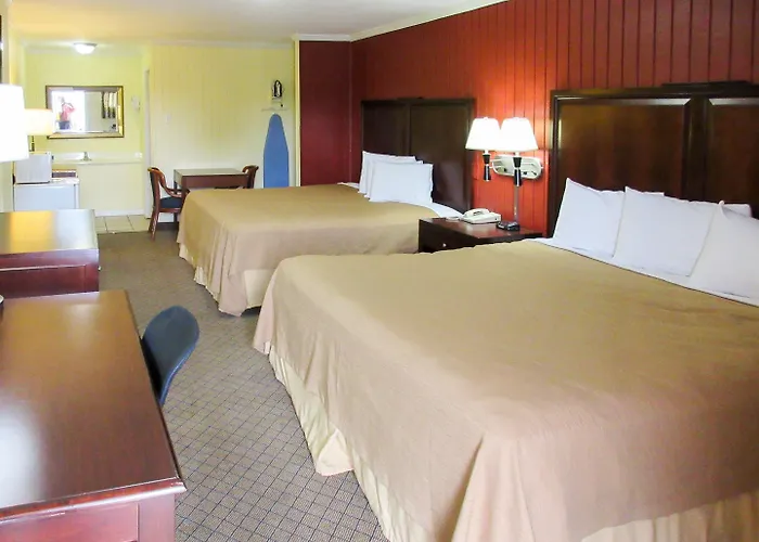 Rodeway Inn Kansas City Downtown Area