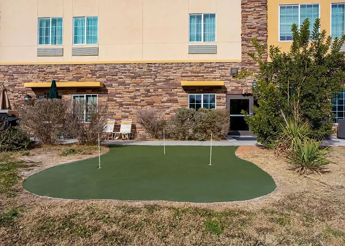 La Quinta By Wyndham Pecos Hotel