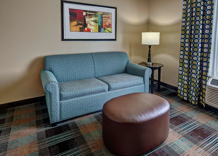 Hampton Inn & Suites Clarksville