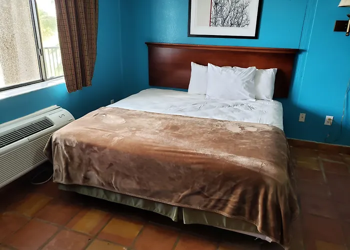 Hunt'S Castle Hotel Rockport