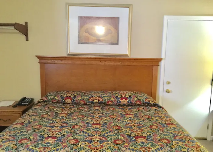 Granada Inn Motel - Kalkaska