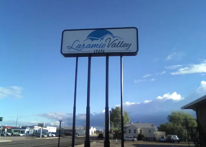 Laramie Valley Inn