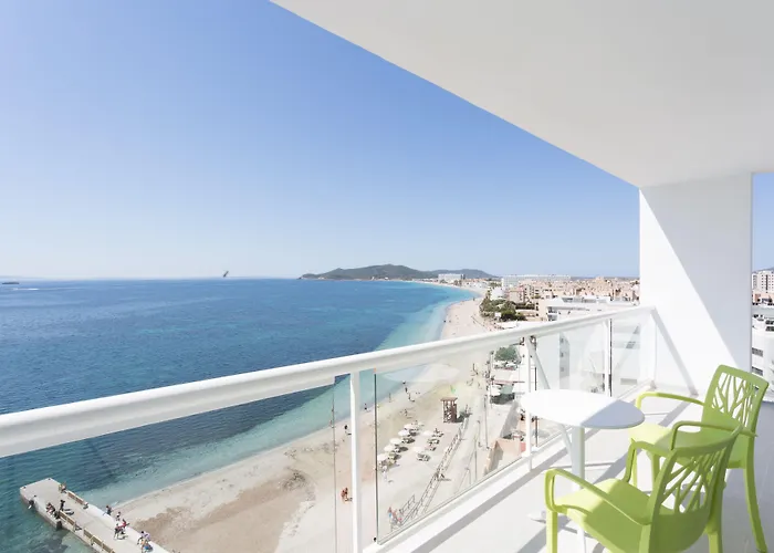 Playa d'en Bossa Hotels
