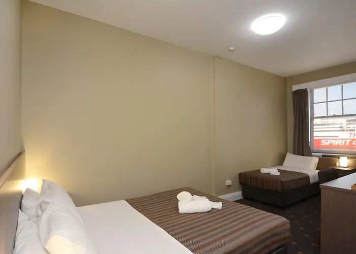 Hawley Beach Hotels