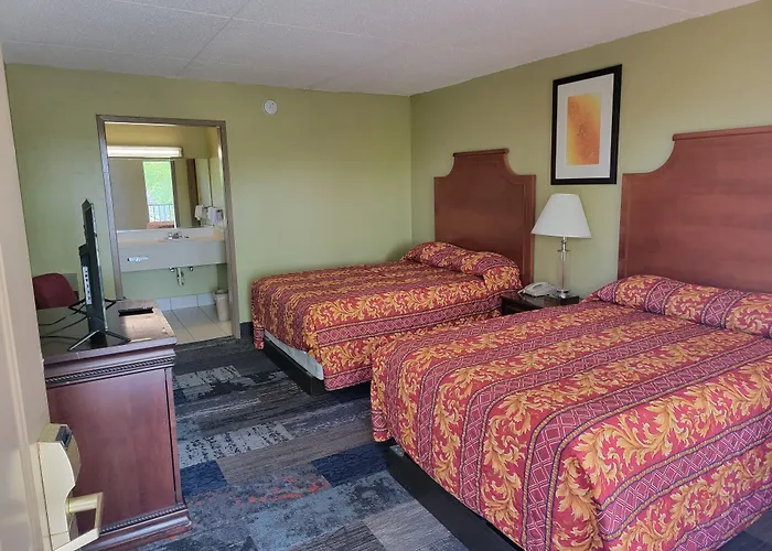 Studio 9 Inn & Suites Decatur