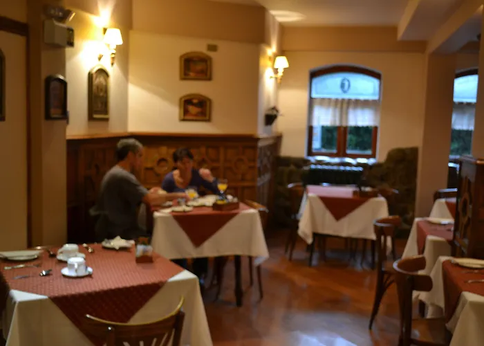 Hotel Isla Rey Jorge Punta Arenas