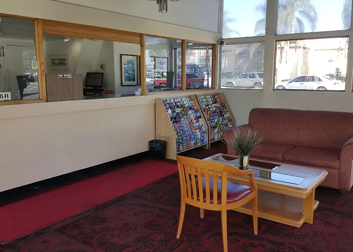 Willow Tree Lodge Fullerton