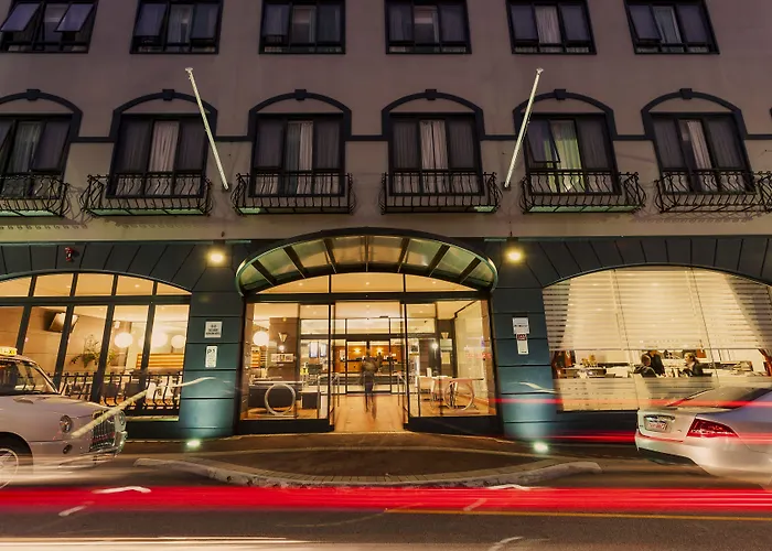 Canning Vale Hotels