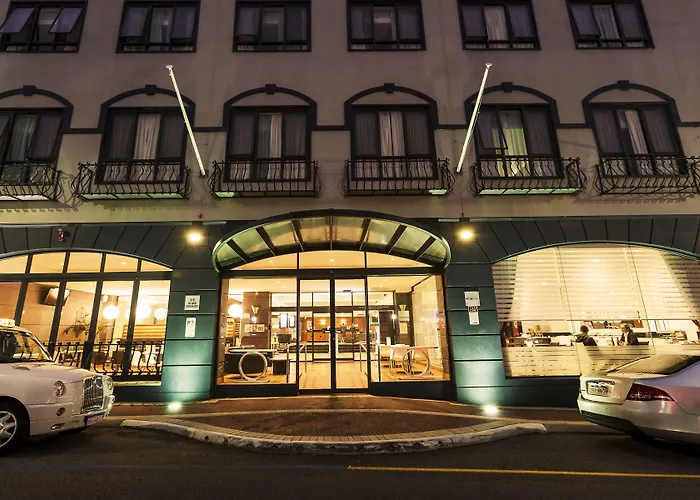 Armadale Hotels