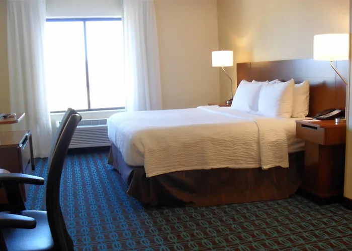Fairfield Inn & Suites By Marriott Atlanta Buford/Mall Of Georgia