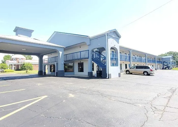 Excellent Inn & Suites Natchez