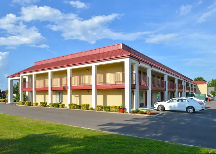 Americas Best Value Inn Tupelo Barnes Crossing