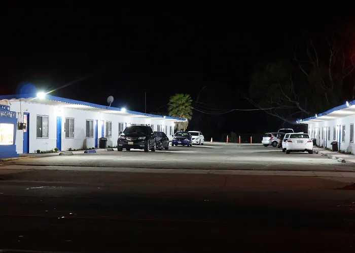 White Caps Motel Ventura