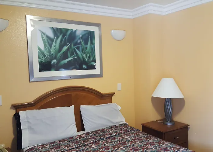 Flamingo Inn Long Beach