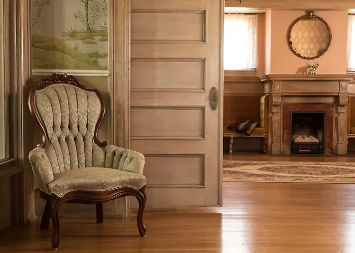 Ringling House Bed & Breakfast Baraboo