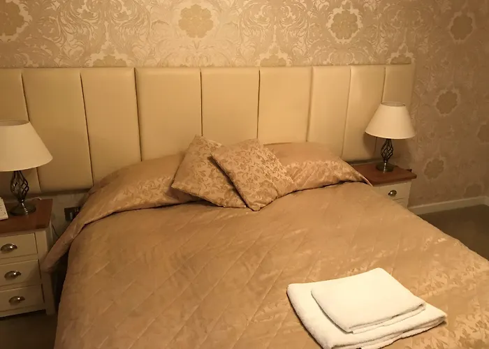 SHETLAND Hotels