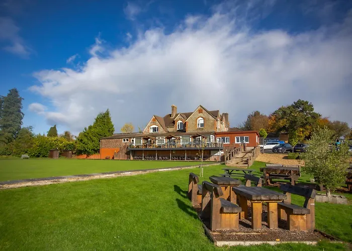 Coleford (Gloucestershire) Hotels