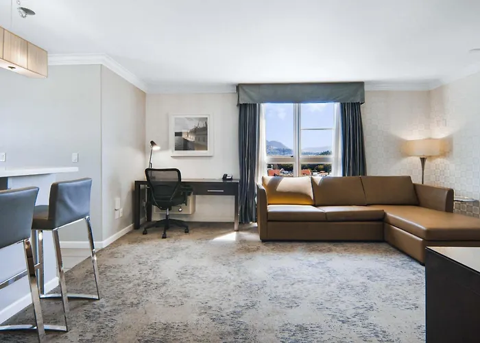 Kelowna Hotels