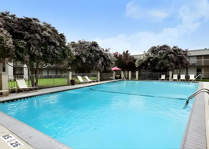 Iberia House & Suites New Iberia
